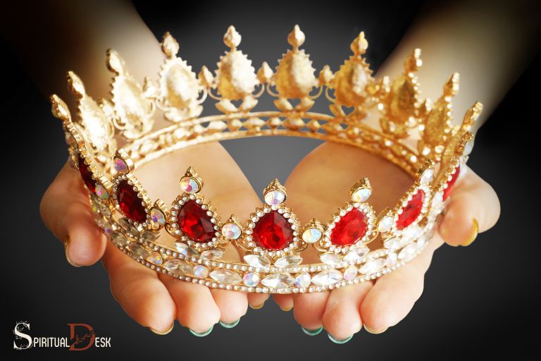 what is the spiritual meaning of a crown